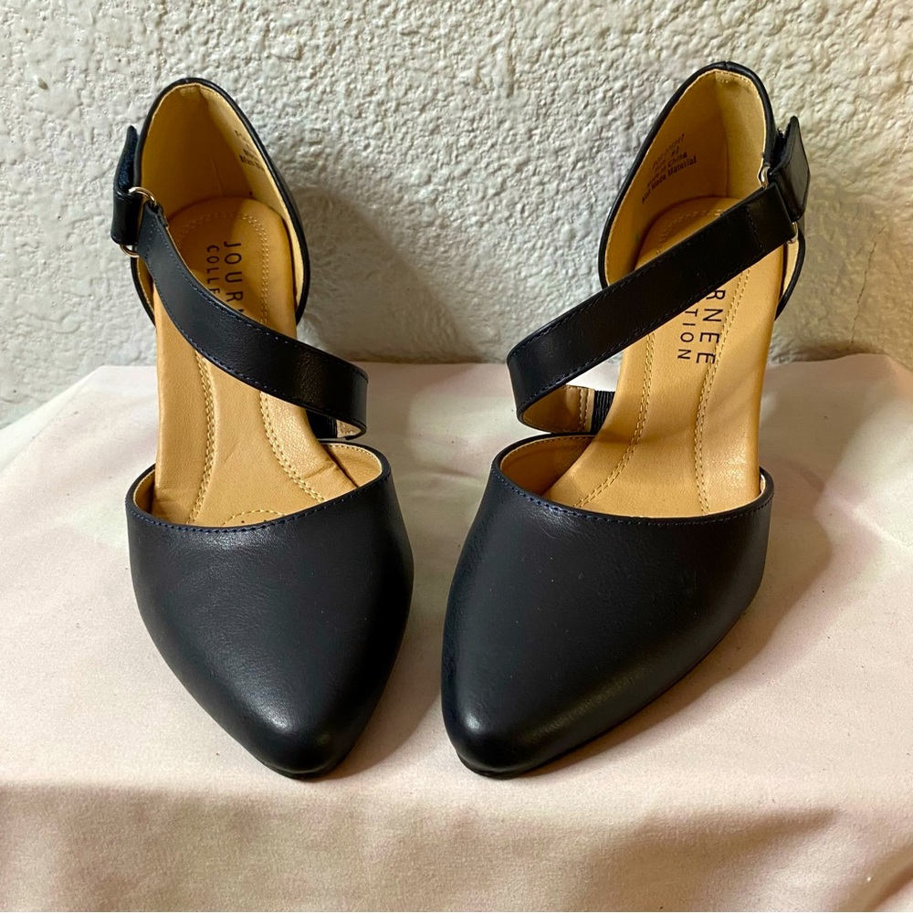 Journey Collection Navy Women's heels - Picture 2 of 6